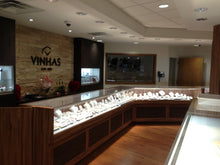 Load image into Gallery viewer, Vinhas Jewelers Newark NJ
